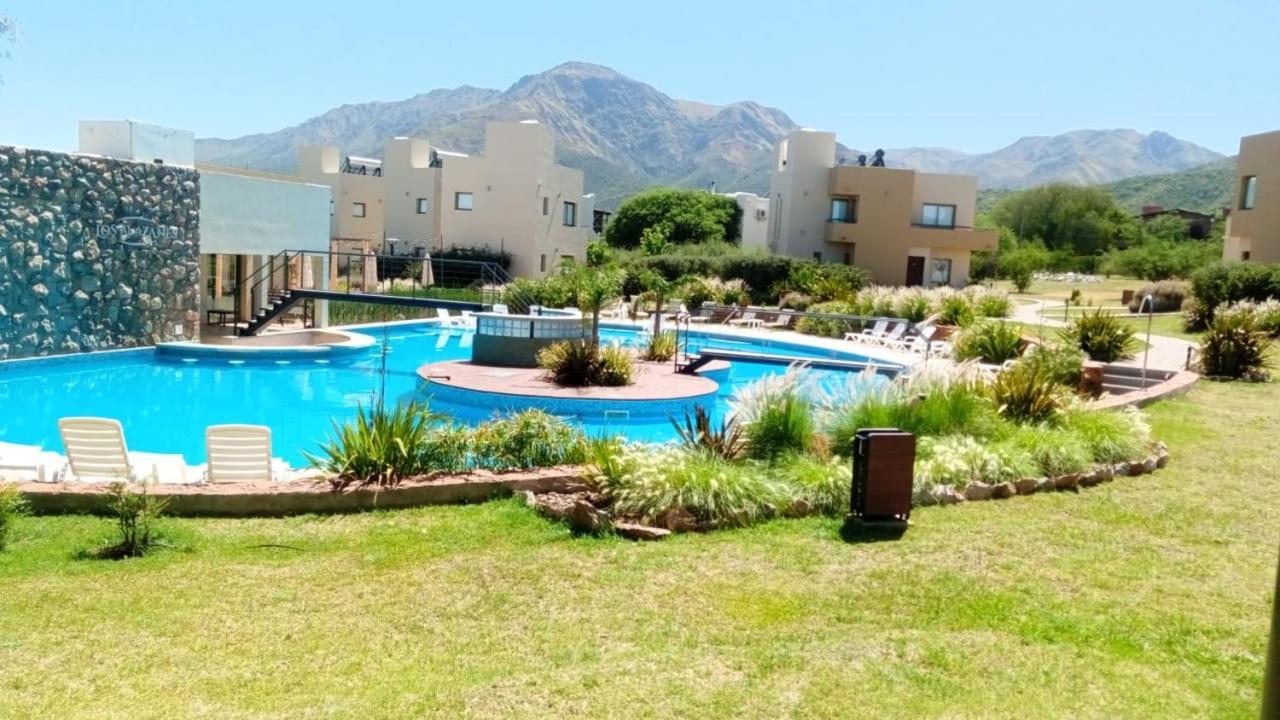 Apart Hotel Los Alazanes Капілья-дель-Монте Екстер'єр фото